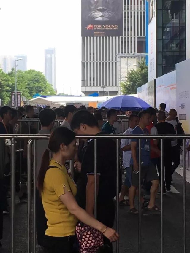 意博攜“為愛筑家”，為愛參展建博會 (1).jpg